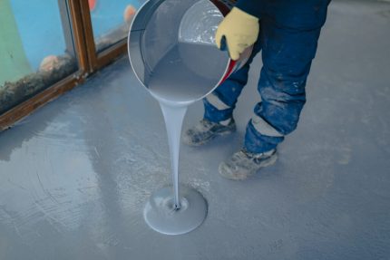 INDUSTRIAL EPOXY FLOOR COATINGS